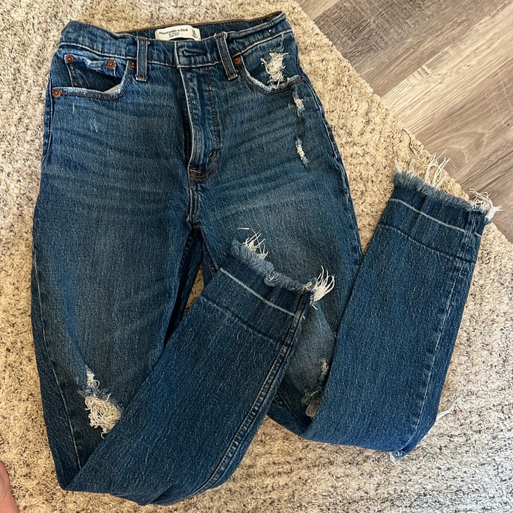 Abercrombie jeans